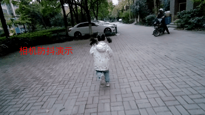 40c710df3d4ca8614d2fc5b9e34ef09e.gif
