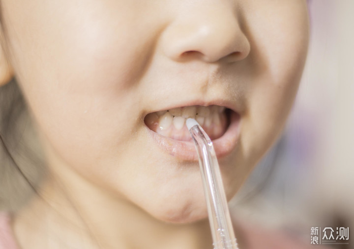 中年人对健康牙齿的执着，欧可林W1冲牙器体验_新浪众测
