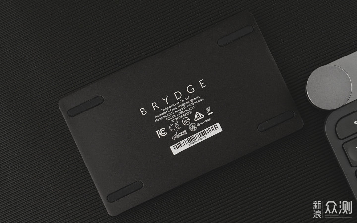 BRYDGE W-Touch触控板体验：轻度办公利器！_新浪众测