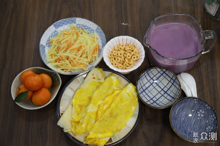 我家的早餐，色彩丰富味道可口，孩子超喜欢_新浪众测