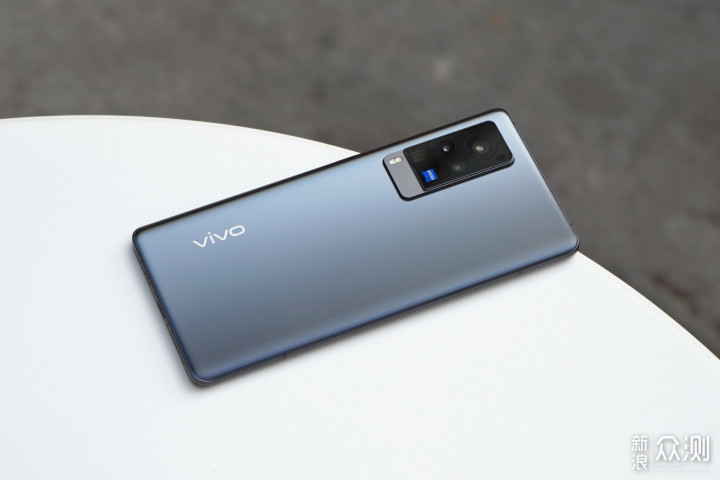 vivo X60 Pro开箱上手，蔡司加持释放影像原力_新浪众测