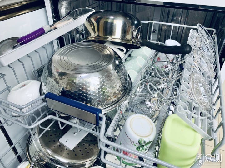 洗碗机为啥选大不选小？六大优势，一篇讲透_新浪众测
