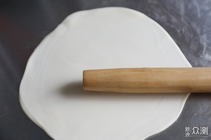 饺子皮的妙用，做这传统美食，寓意好又省事_新浪众测