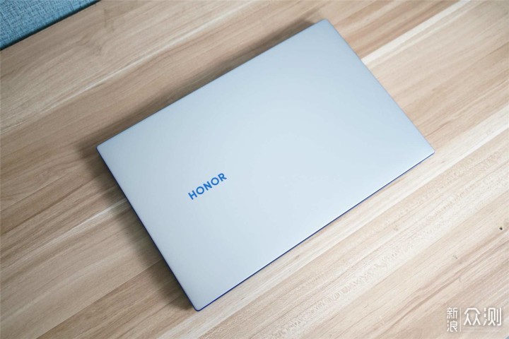 拆解2021款荣耀MagicBook 14：做工值得买吗？_新浪众测