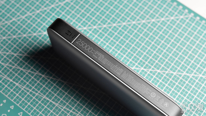 地表最强充电宝体验，小伙用着都震惊了_新浪众测