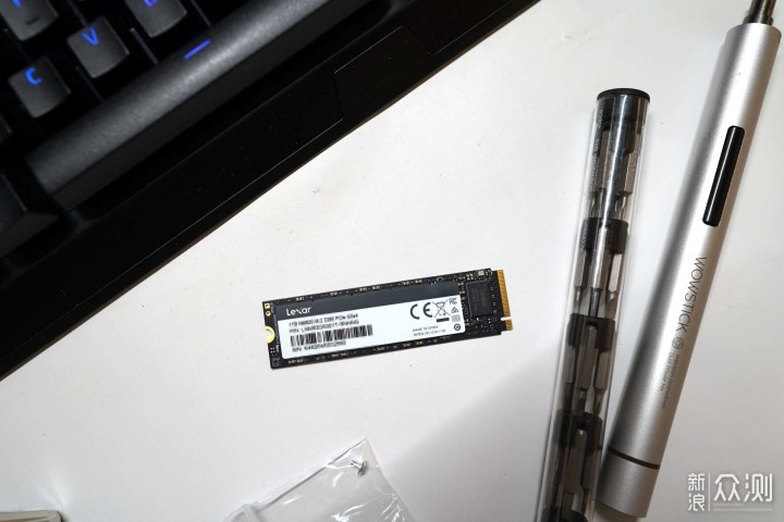 给自己的C盘升个级，雷克沙1TB换掉西数256G。_新浪众测