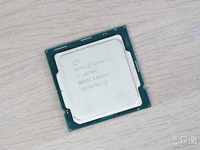 11代CPU没到，Z590主机抢先玩，intel变真香？_新浪众测