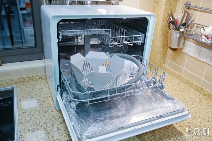 售价2千多！美的初见洗碗机是不是智商税？_新浪众测