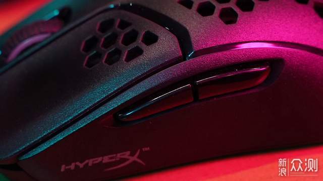 新春减重，轻量化的HyperX 旋火鼠标入手分享_新浪众测