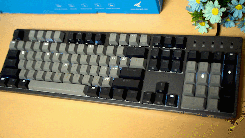 桌面上的艺术范杜伽K310机械键盘让我一见倾心_新浪众测
