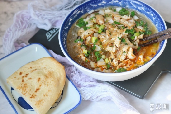 异地过年做地道家乡美食，河南豆腐菜香辣美味_新浪众测