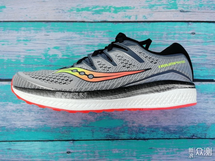 Saucony索康尼 Triumph iSO 5 跑鞋测评_新浪众测