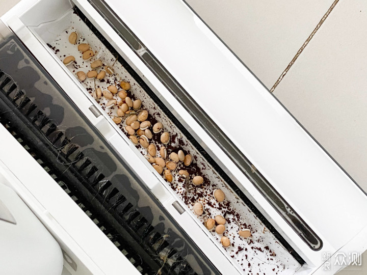 从宠物毛发到鸡蛋面条,洗地机全能处理吗?_新浪众测