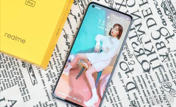 65W快充+120Hz，realme X7pro现货销售_新浪众测