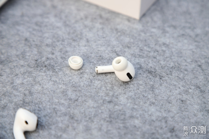 开箱！300块入手的华强北AirPods Pro究竟如何_新浪众测