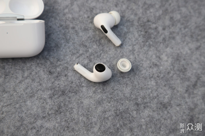 开箱！300块入手的华强北AirPods Pro究竟如何_新浪众测