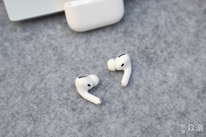 开箱！300块入手的华强北AirPods Pro究竟如何_新浪众测