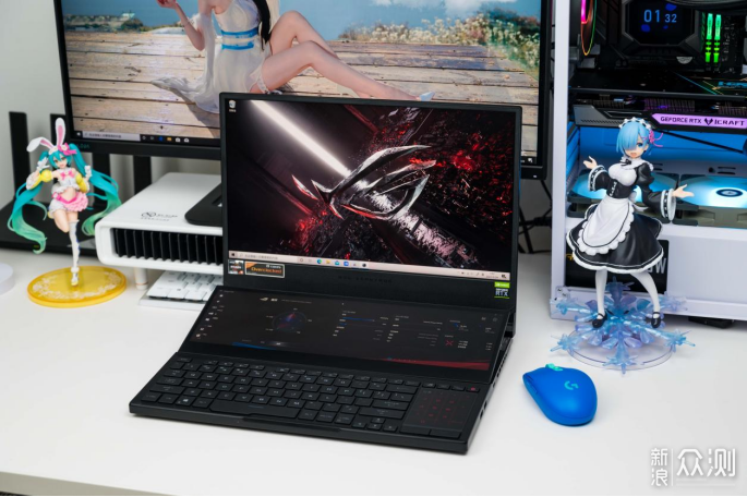非常适合设计师的顶级游戏本华硕ROG冰刃5双屏_新浪众测