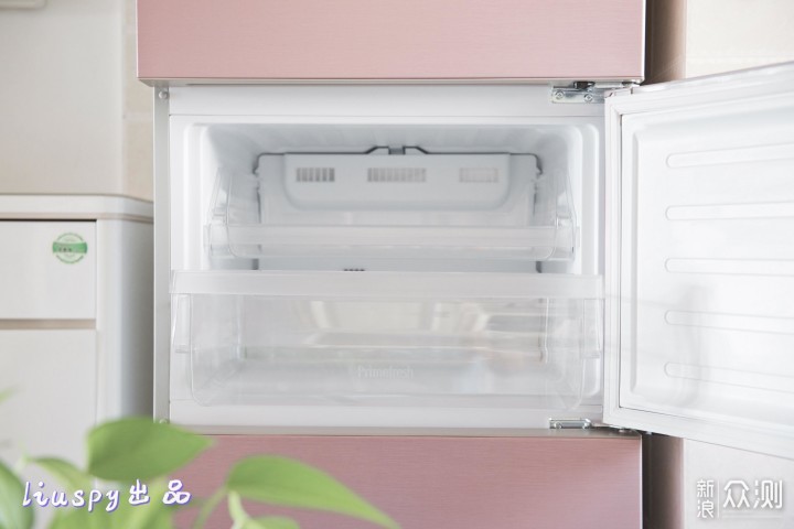 超薄冰箱小户型的最佳选择，松下NR-EC26MPA-P_新浪众测