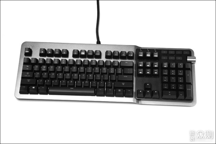 TT幻银Argent系列K5机械键盘、M5鼠标开箱体验_新浪众测