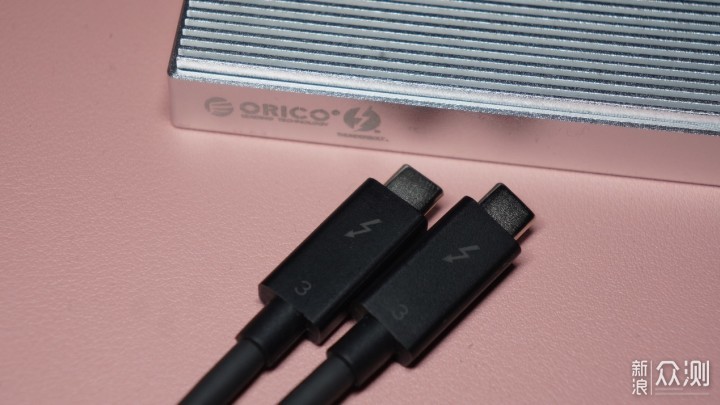 雷电3与USB4.0硬盘盒读写差异有多大？_新浪众测