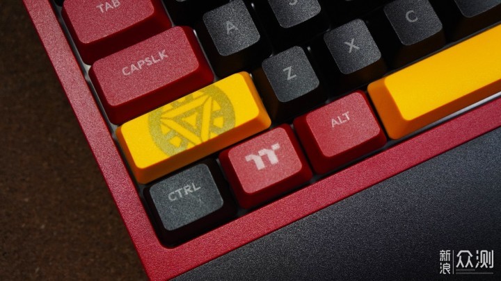 TT钢铁侠G521：接近理想型的联名款机械键盘_新浪众测