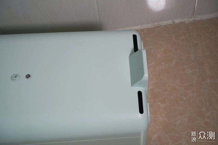 科技带来精致生活，体验拓牛T1智能垃圾桶_新浪众测