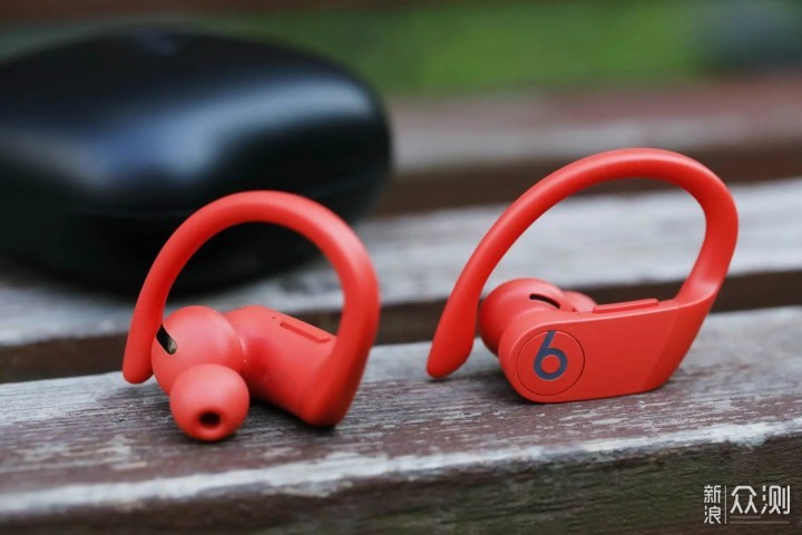 iPhone绝佳运动搭档，Powerbeats Pro耳机评测_新浪众测