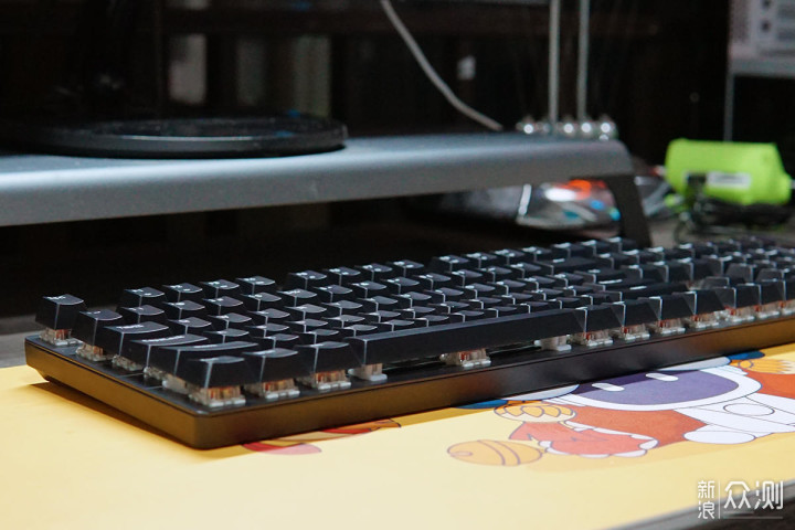 雷柏V500PRO无线机械键盘：无束缚更舒服_新浪众测