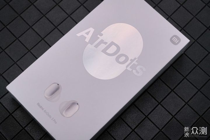 Redmi AirDots 3 Pro：过一个炫彩的夏天_新浪众测