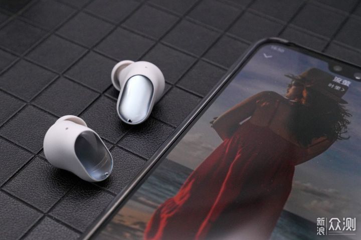 Redmi AirDots 3 Pro：过一个炫彩的夏天_新浪众测