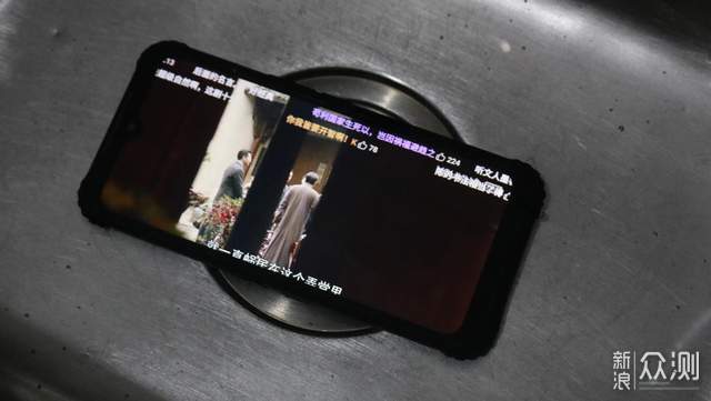 民族品牌 AGM X5三防户外5G手机暴力测评_新浪众测