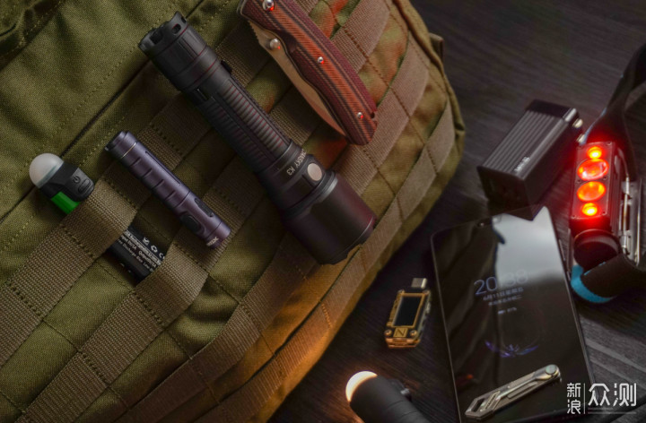 恐怕是颜值最高体型最小EDC精品,XTART2手电_新浪众测