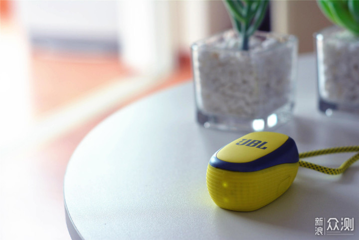 游泳能佩戴的耳机，JBL X600TWS评测_新浪众测