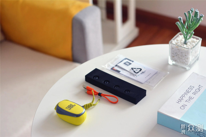 游泳能佩戴的耳机，JBL X600TWS评测_新浪众测