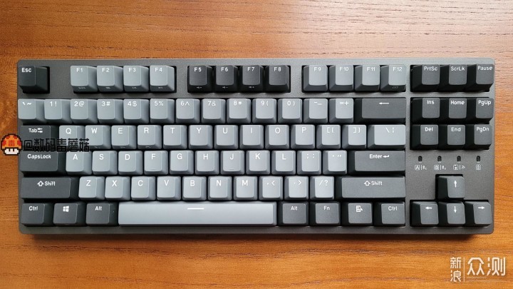 樱桃银轴，又短又快——杜伽K320W三模键盘_新浪众测