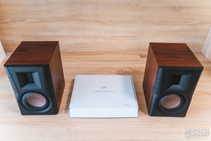 享受声临其境的音乐空间——惠威D200评测_新浪众测