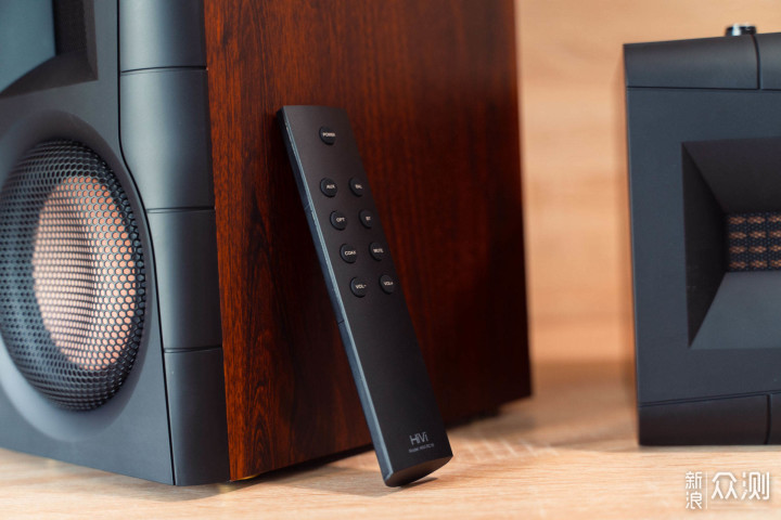 享受声临其境的音乐空间——惠威D200评测_新浪众测