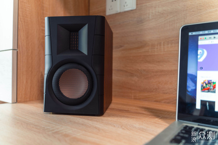 享受声临其境的音乐空间——惠威D200评测_新浪众测