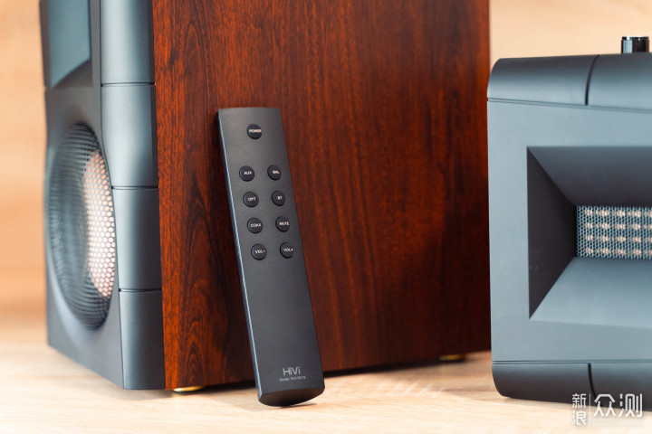 享受声临其境的音乐空间——惠威D200评测_新浪众测