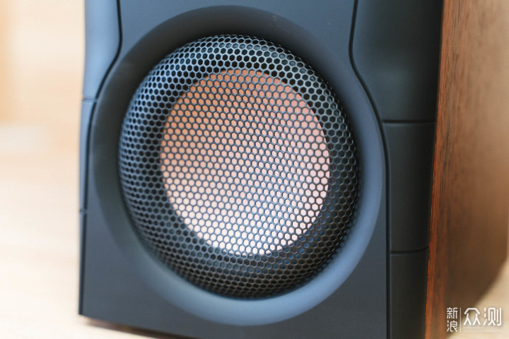 享受声临其境的音乐空间——惠威D200评测_新浪众测