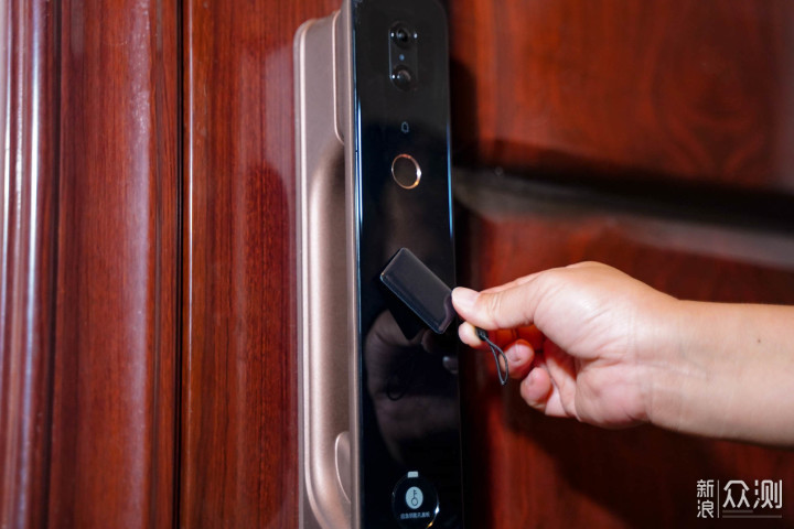 你是我的眼!居家安全有Aqara H100便够了_新浪众测