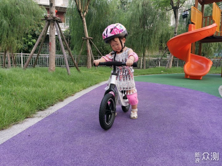 运动进阶，从酷骑开始：酷骑儿童平衡车S3体验_新浪众测