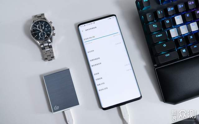 体积小、性能强，希捷铭系列移动固态硬盘分享_新浪众测