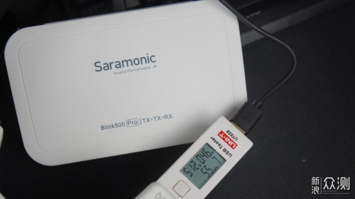 专业但简单易用的无线麦克风枫笛BLink500 Pro_新浪众测