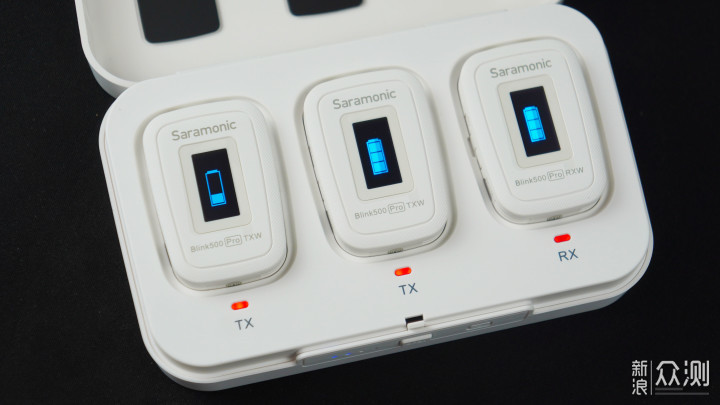 专业但简单易用的无线麦克风枫笛BLink500 Pro_新浪众测