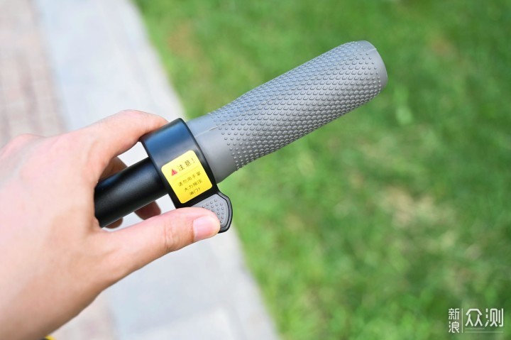 探梦者智能电动滑板车L1 Max，通勤的好工具_新浪众测