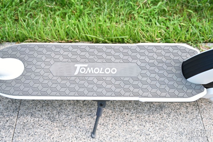 探梦者智能电动滑板车L1 Max，通勤的好工具_新浪众测