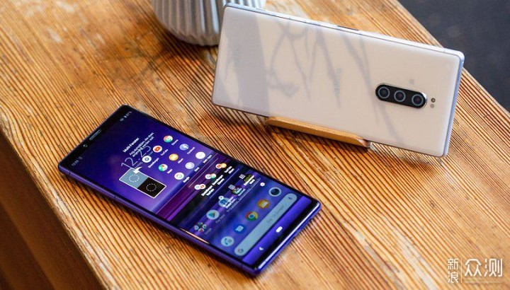 你的微单能打电话吗？我索尼Xperia 1 III可以_新浪众测