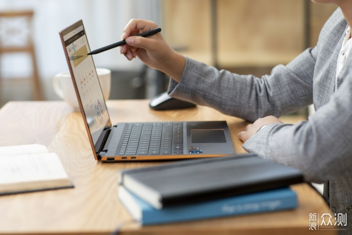 Mac外接显示器，如果不开HiDPi，岂不是亏了_新浪众测